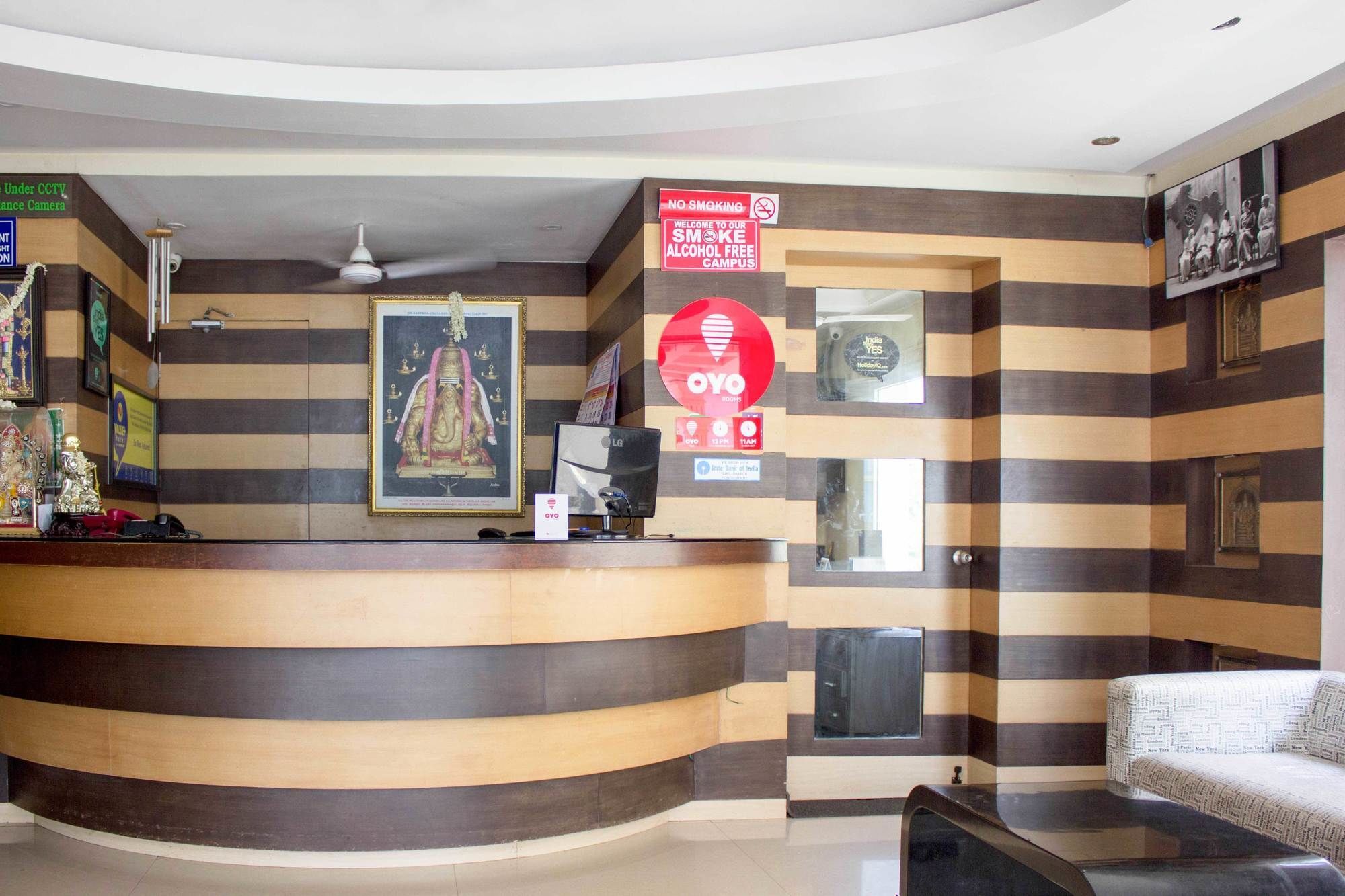 Oyo 4895 Abi Krishna Hotel Pondicherry Luaran gambar